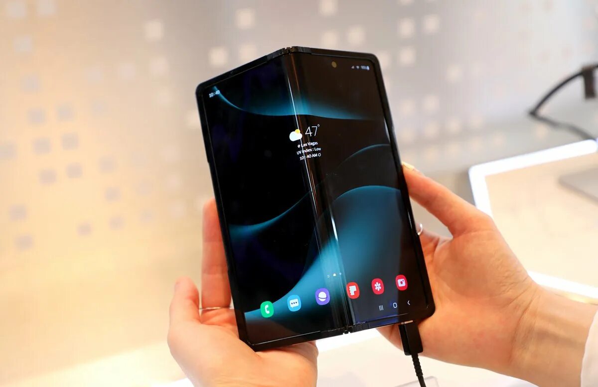 Новинки экрана 2023. Самсунг фолд 5 2023. Samsung Fold 5. Samsung z Fold 5. Galaxy z Fold 5.