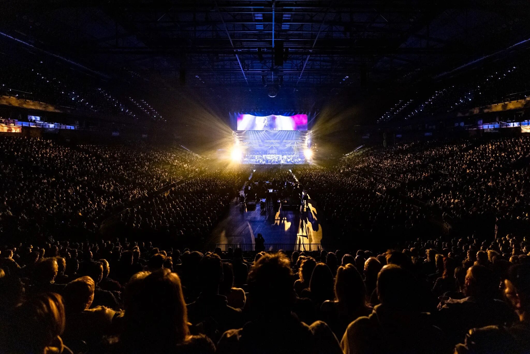 Лайв Арена Москва. ЦСКА Арена концерт Hans Zimmer. Live Арена Сколково зал. Hans Zimmer Live 2022. Зал live arena