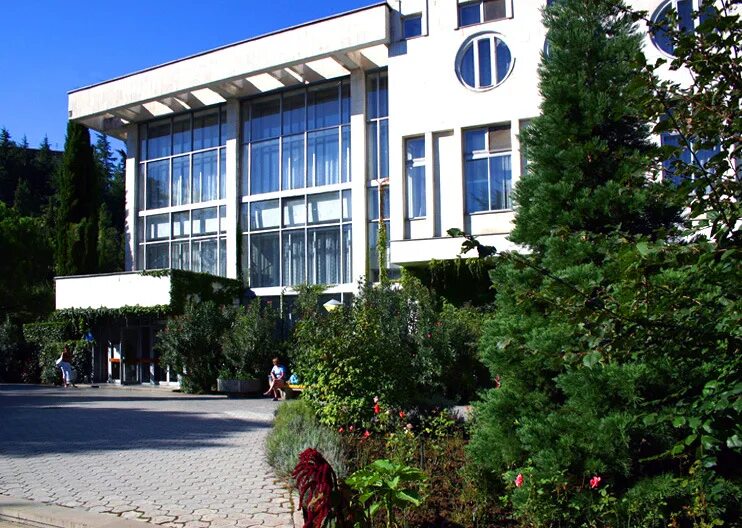 санаторий "алуштинский" г. крым алушта санаторий алуштинский. санаторий алушта ул глазкрицкого 8 алушта. крым алушта санаторий алуштинский. алушта.