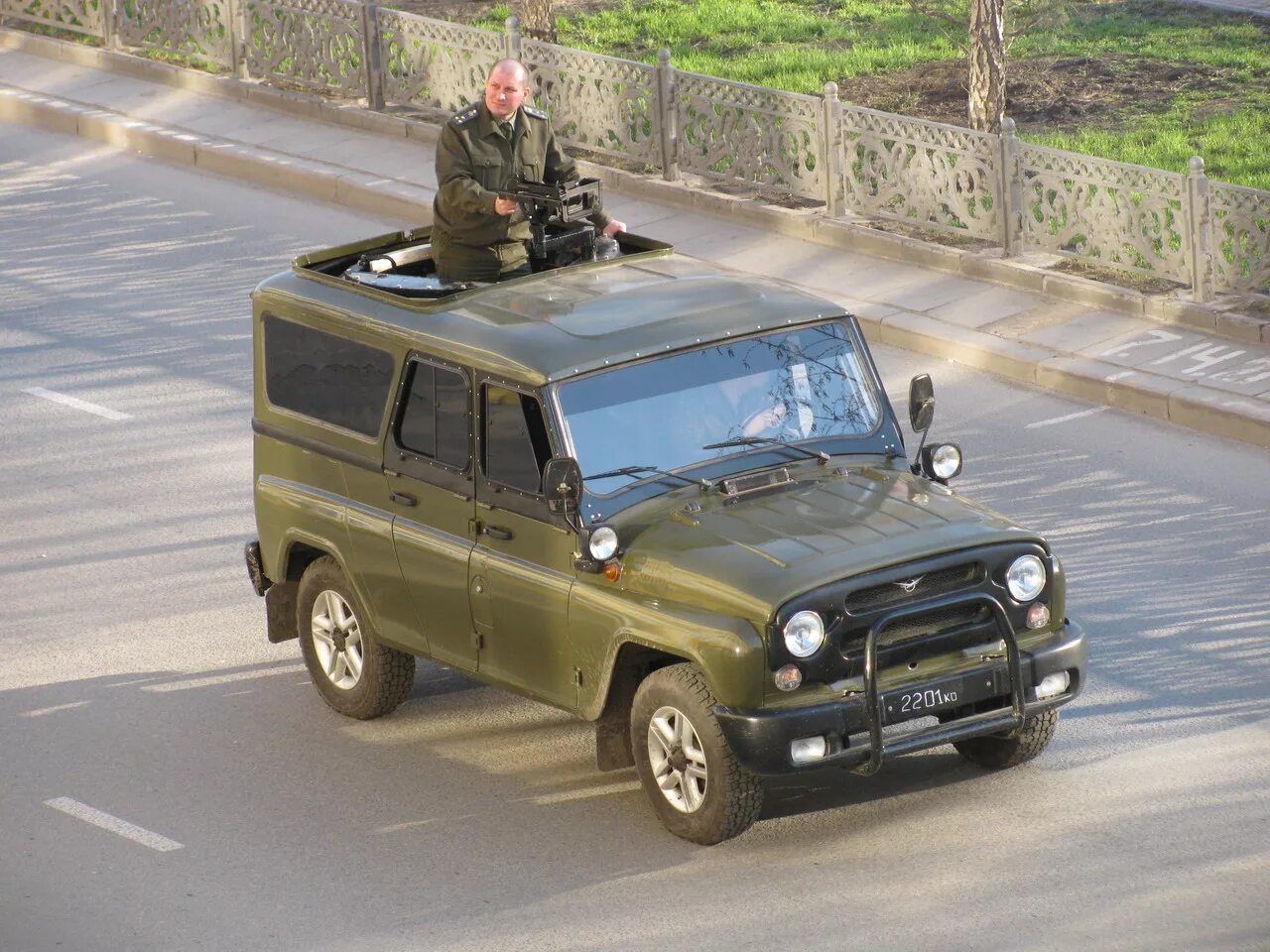 Военный хантер. УАЗ 3153 Гусар. УАЗ-3132 «Гусар». УАЗ ТС 3132 Гусар.  УАЗ 3153 «Гусар» военный.