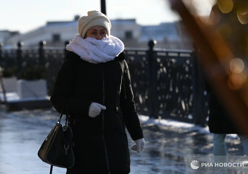 Январские Морозы в Москве. Погода по ощущениям сейчас. 12 ощущается