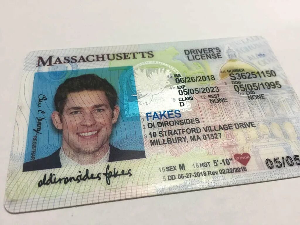 Fake fast. Fake id card. new driver license massachusetts. как сделать фейковый id. что такое фейк ид.