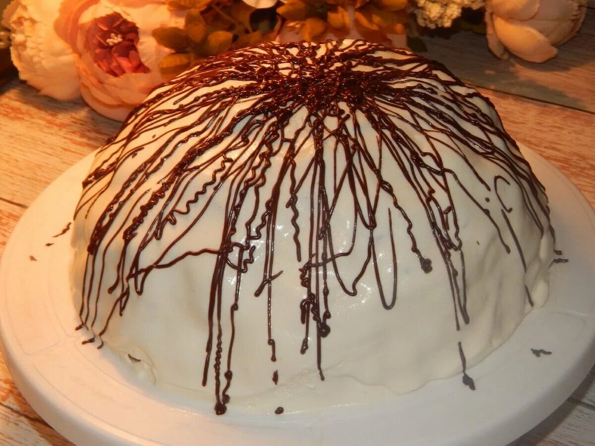 Панчо кучерявый. Санчо панчо. Торт сметанник панчо. Панчо санчес торт. Торт панчо с ананасами.