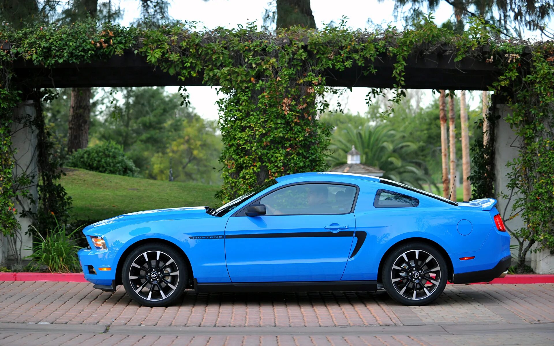 This blue car is. Jaguar xfr. Порше 911 полировка. This blue car is. Субару брз не синяя.