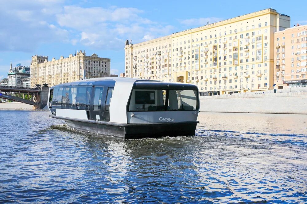 Новые речные трамвайчики в Москве. Речной электротрамвай в Москве. Москва река Речной трамвайчик. Новые речные трамваи в Москве 2023. Речные электро трамвайчики в москве