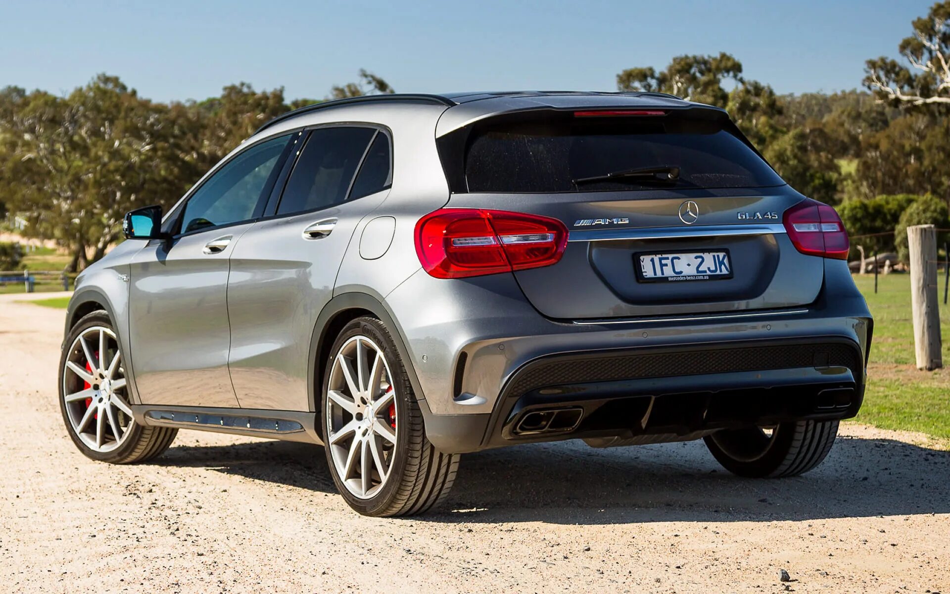 Мерседес gla 45 amg. Mercedes benz gla 45. Мерседес gla 2013. Мерседес-бенц amg gla 45. Мерседес gla 45 amg.