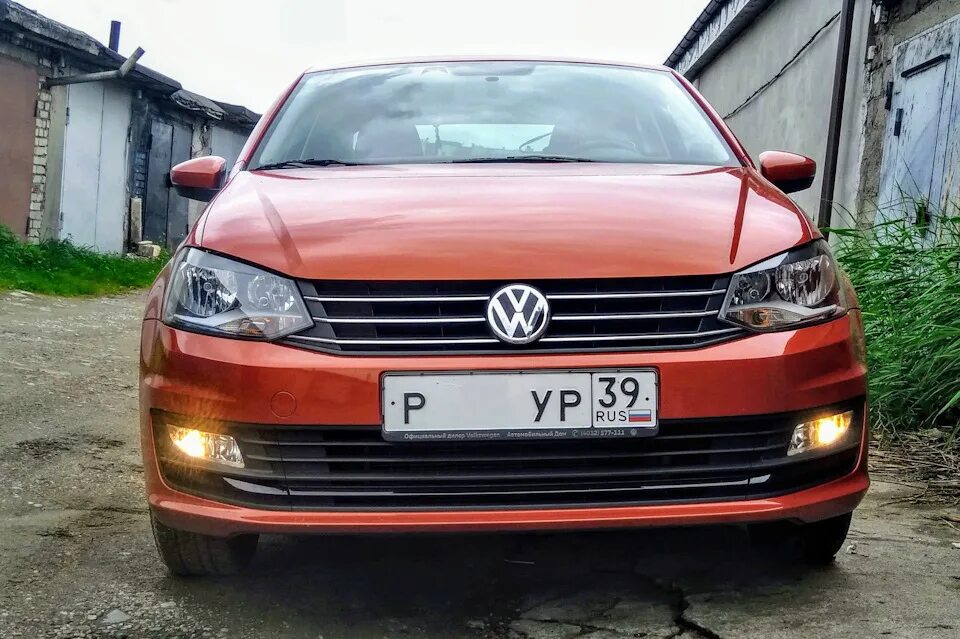 Дхо фольксваген седан. Лампы ДХО Volkswagen Polo 2018. Лампы Volkswagen Polo sedan. ДХО Фольксваген поло 4. ДХО Фольксваген поло 2017.