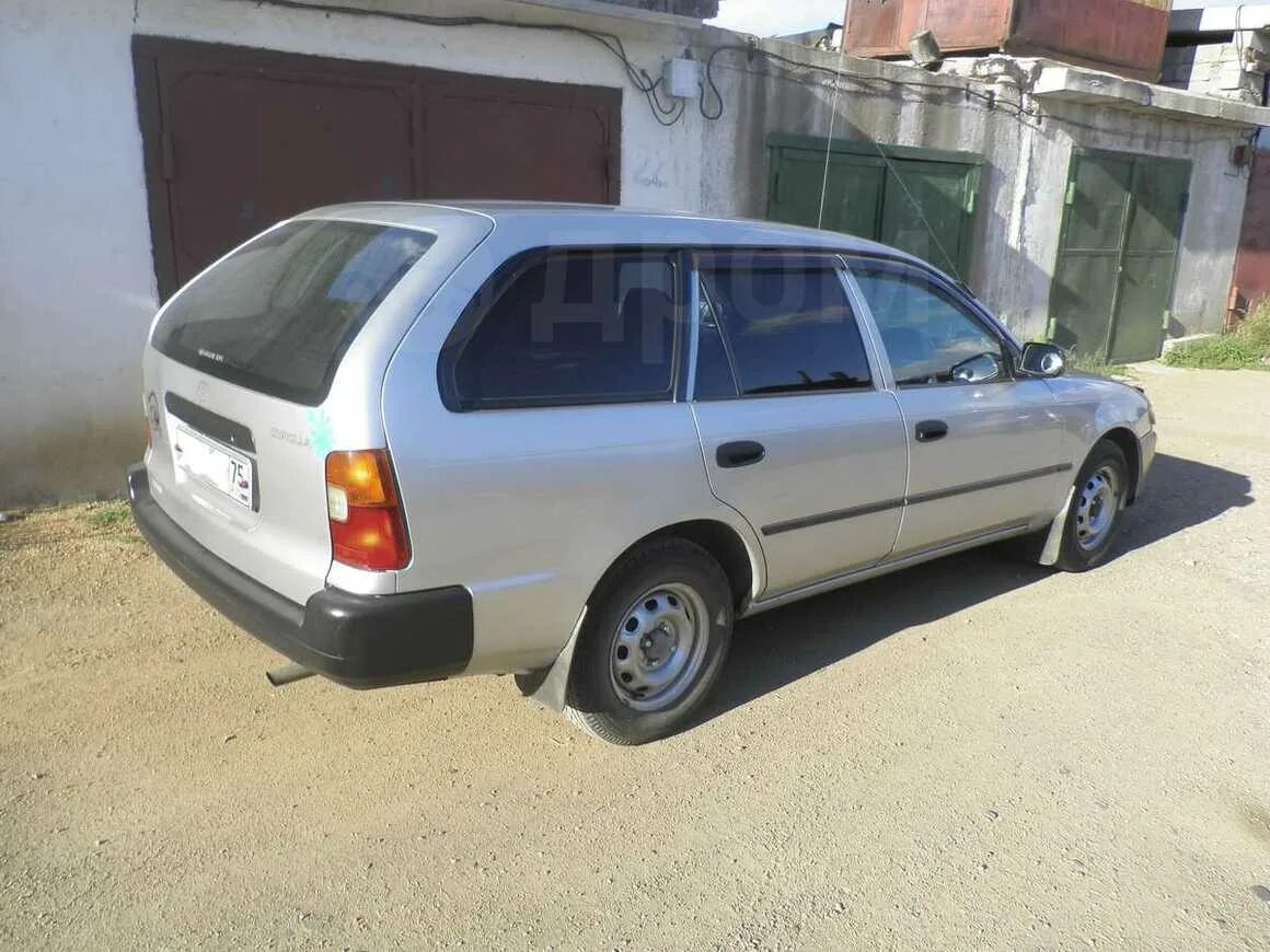 Тойота Королла универсал 2001. Toyota Corolla 2001 универсал. Тойтоа королла2001 универсал. Тойота Королла 2001 года универсал. Тойота универсал 2001