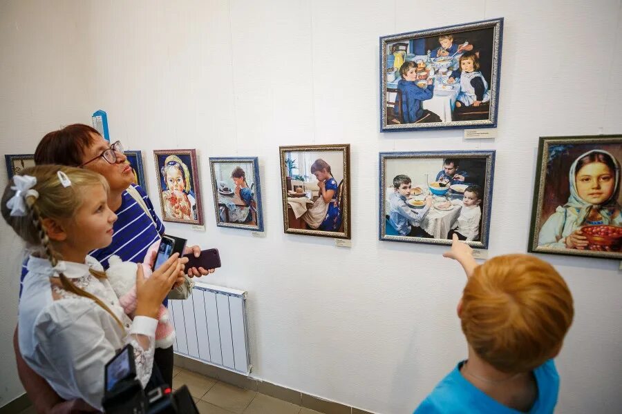 Выставка картин. Проект выставка работ. Художественная выставка в Челябинске. Картины победители конкурса.