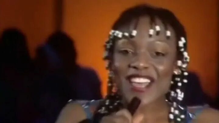 Boney m kalimba de luna 1984. Песня бони м синий. Группа бони м 1975г. Boney m 1981 christmas album. Песня бони м синий.