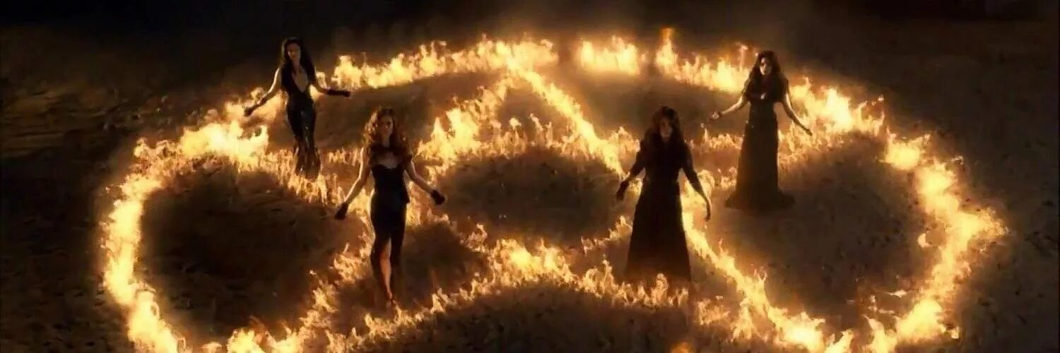 Совсем другая магия 2020. Сериал волшебники нетфликс. Становясь волшебницей дата выхода. Уайтхок стань волшебником. Волшебник страны оз 2013 глинда.