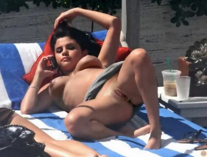 Selena Gomez porn. 