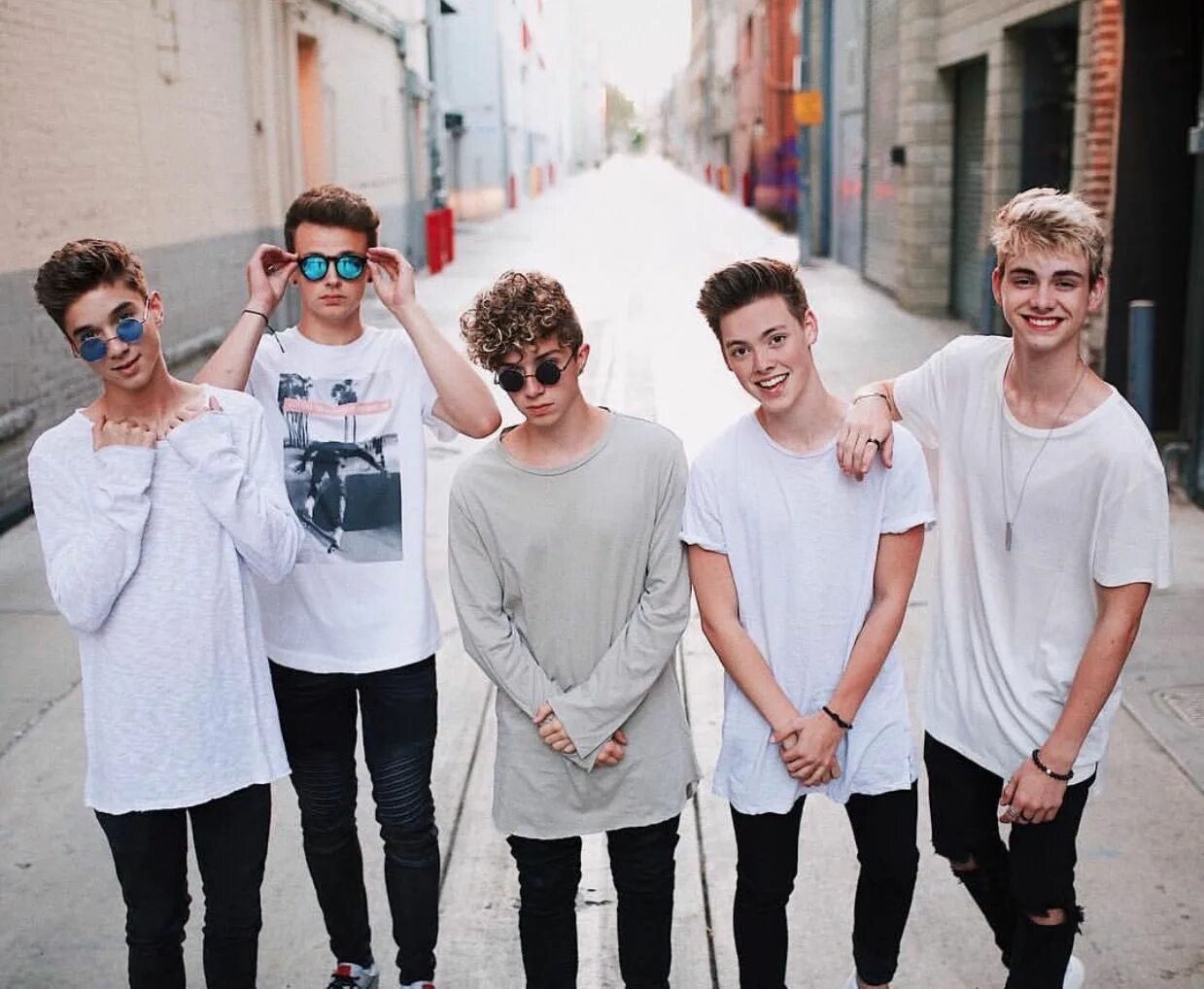 Why don t be try. Группа why don’t we. wy don&#039;t we группа. why don&#039;t we участники. why don&#039;t me группа.
