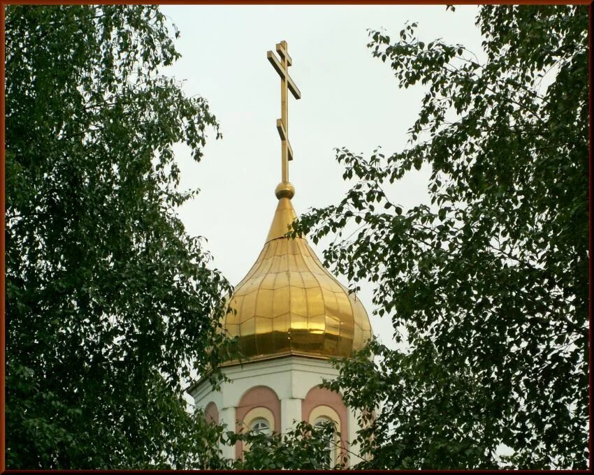 Октябрьский Белгородская область. Поселок Октябрьский Белгородский район. Храм Воскресения Христова Белгород. Церковь Октябрьский Белгород.