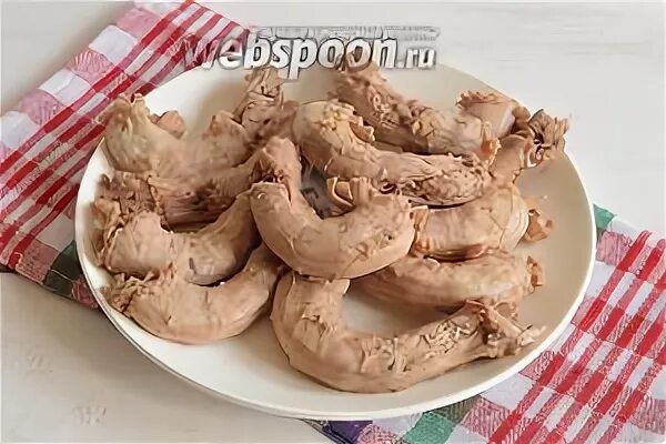 Горлышки куриные вареные.