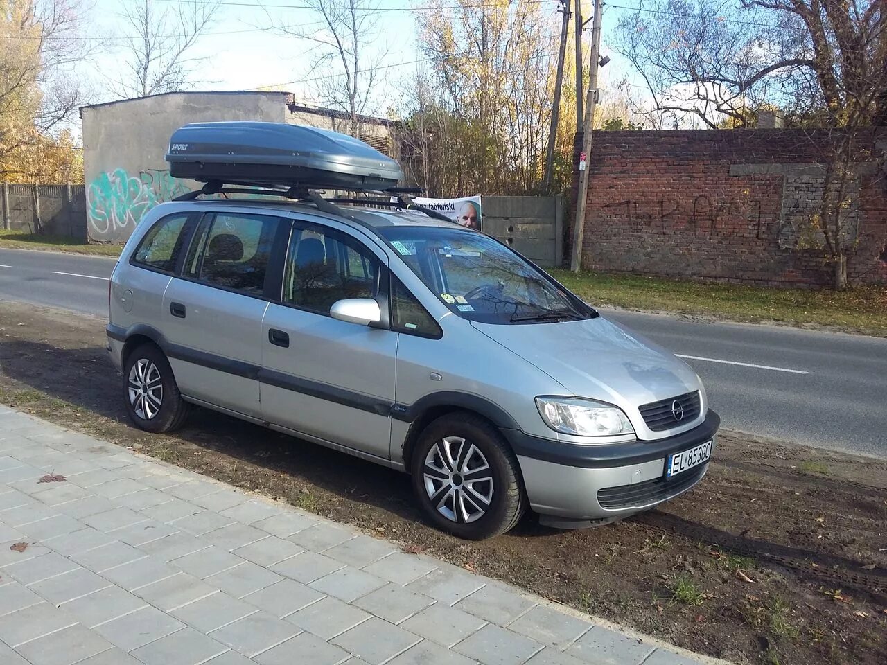 Opel Zafira 2007 багажник на крышу. Опель Зафира 2001 багажник. Opel Zafira бокс на крышу. Опель Зафира 1999 рейлинг. Багажник на опель зафира б