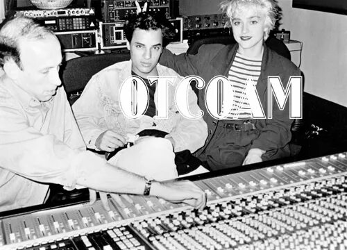Madonna studio. Мадонна певица фото. Madonna studio. Студия красоты мадонна минусинск. Madonna madonna 1983.