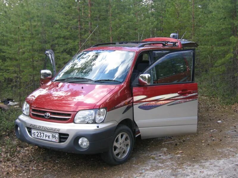 Toyota Town Ace Noah 2001. Toyota Town Ace Noah sr50. Тойота Таун айс Ноах 2001г. Тойота Таун Эйс Ноах 2001.