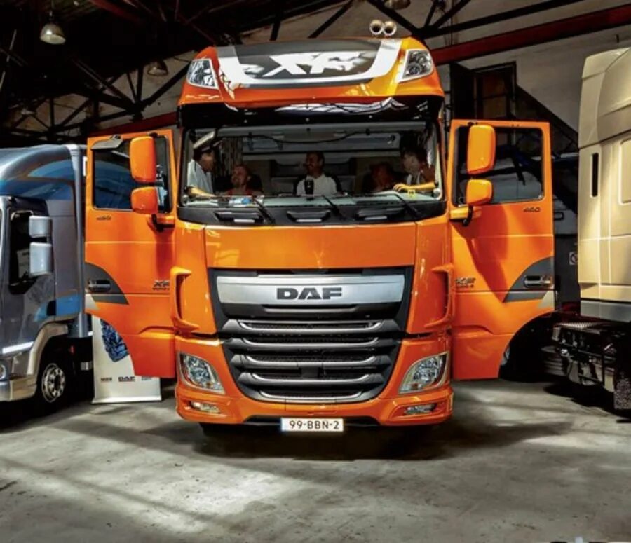 Грузовик страны производители. DAF Trucks производители грузовых автомобилей. DAF грузовик Страна производитель. Даф фура производитель. Тягач DAF.