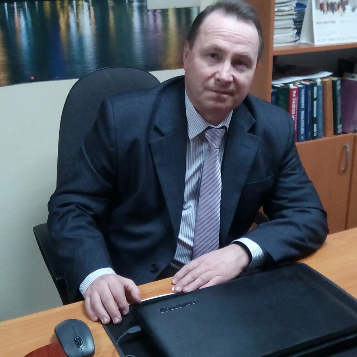 юрист каменск-уральский по кредитным вопросам. адвокат подолин каменск-уральский. адвокат майорова каменск-уральский. азизов адвокат каменск уральский. мать уральского юриста.