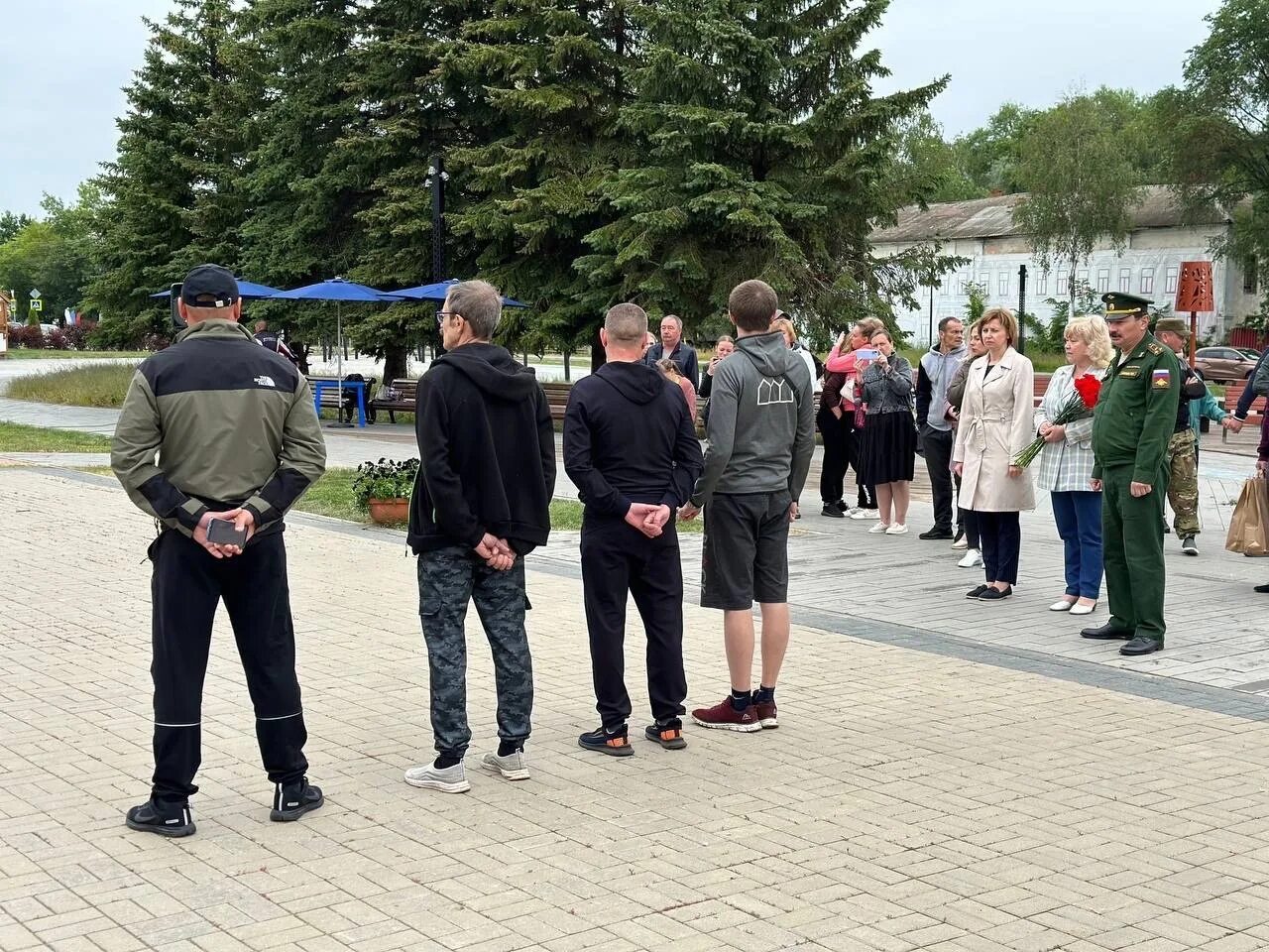 Добровольцы сво хмао. Ярославская область армия. Доброволец сво провожаем. Ярославль армия 2023. Тобольские добровольцы в зоне сво.