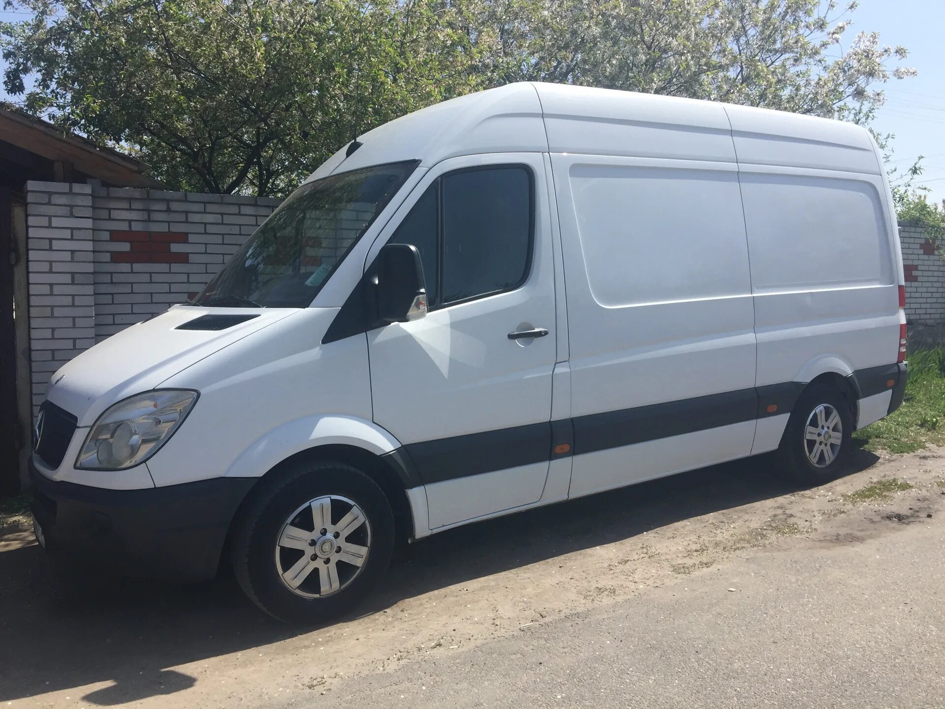 Mercedes Sprinter 2.2. Мерседес Спринтер 2.2 Collector. Mercedes Sprinter 2.3 MT. Мерседес Спринтер две двери. Купить спринтер 2.2