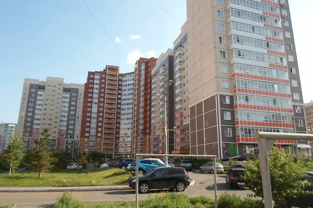 Купить 1-комнатную квартиру, 44.9 м² по адресу Красноярск, улица Дмитрия Мартыно