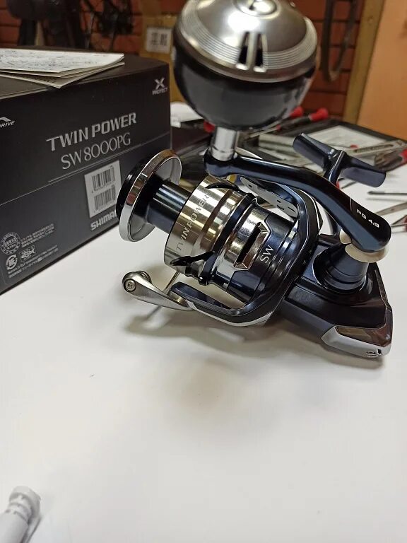 Твин пауэр 2024. Shimano Twin Power 4000pg 2020. Shimano 21 Twin Power 4000pg. Shimano 20 Twin Power 4000pg.