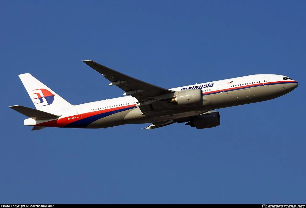 777 малайзия. Боинг 777 200 er 9m MRD. Боинг 777-200 Malaysia. 9m-MRD. Boeing 777 Малайзия.