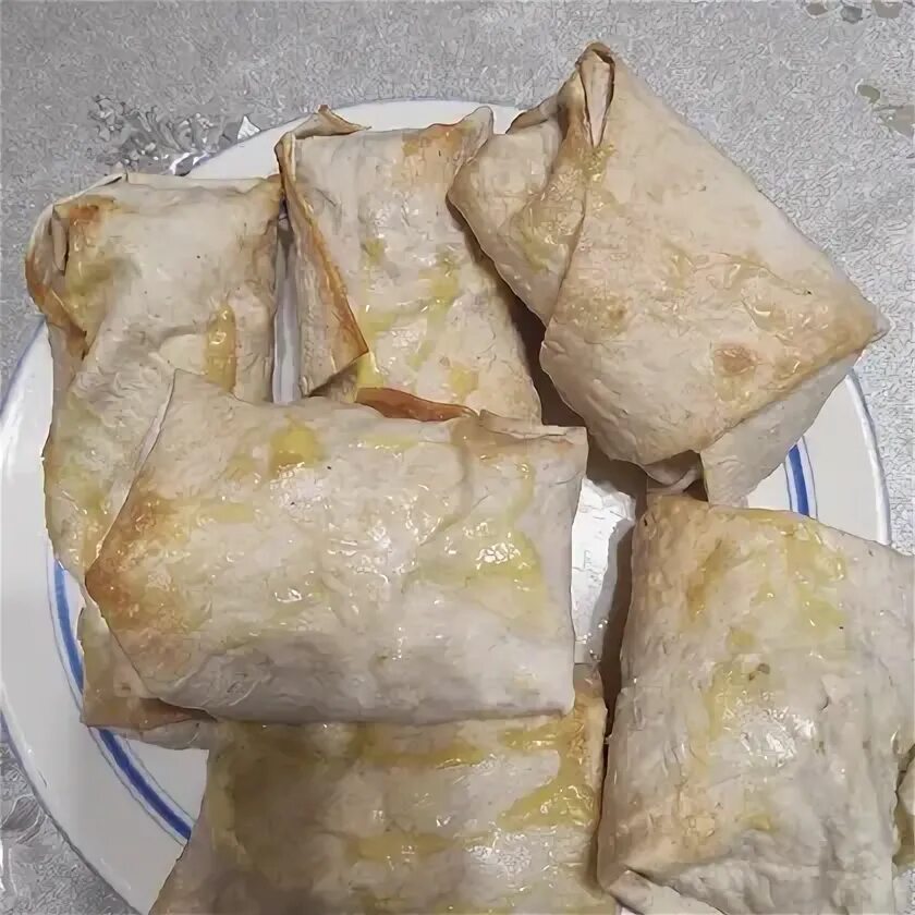 Рыба в лаваше запеченная в духовке. Форель в лаваше запеченная в духовке. Рыба запеченная в лаваше. Рецепт рыбы запеченной в лаваше. Рецепт рыбы запеченной в лаваше.
