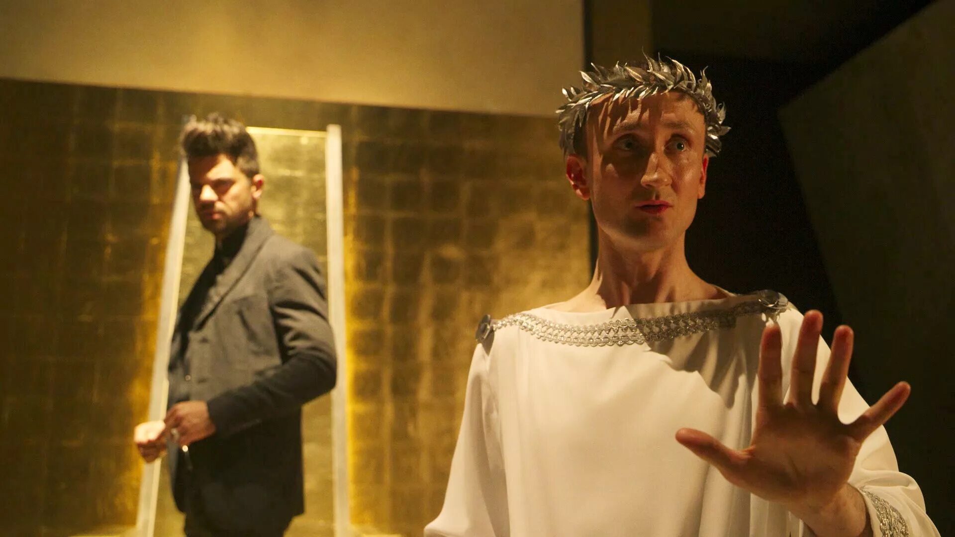 Пастырь даты выхода. Пастырь 2011. Доминик купер и джесси кастер. Доминик купер проповедник. Dominic cooper preacher.