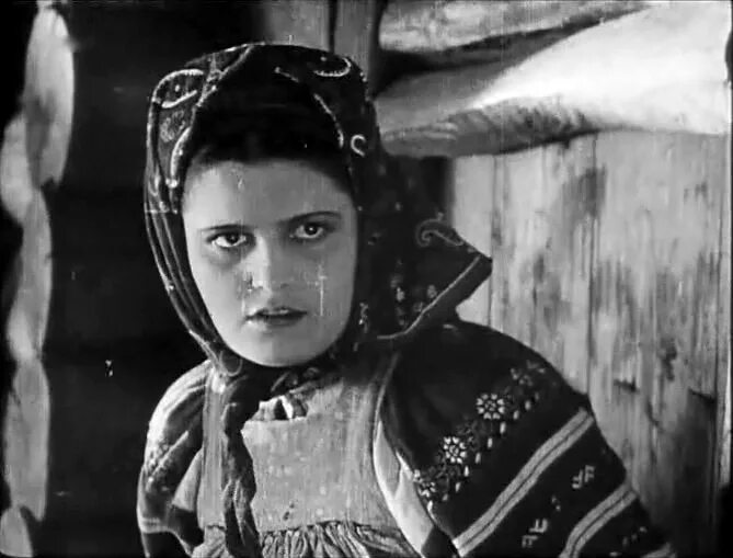 Баба дон. 1930 тихий дон цесарская.
