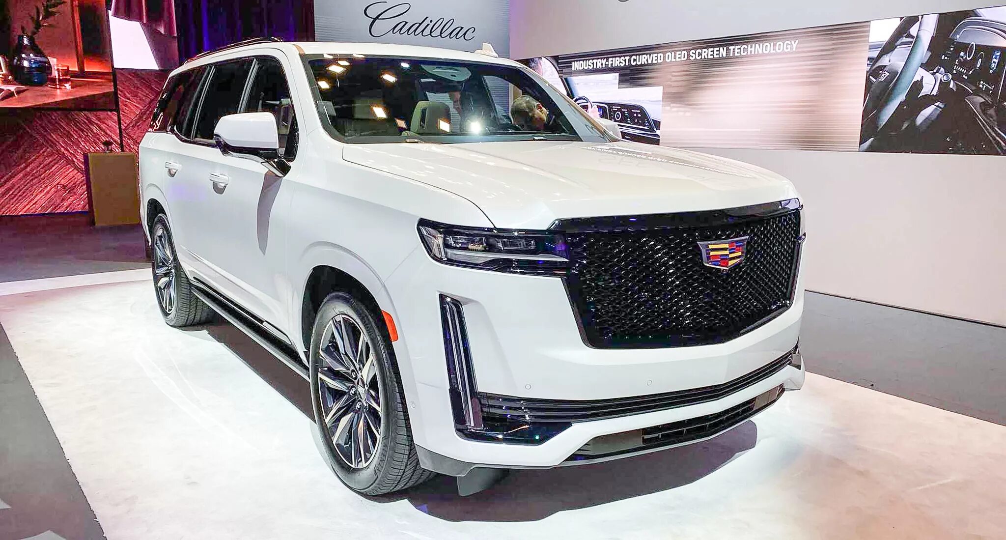 Cadillac Escalade 2021. Cadillac Escalade 2022. Кадиллак Эскалейд 2022. Новый Cadillac Escalade 2021. 2021 новинки в машину мр3