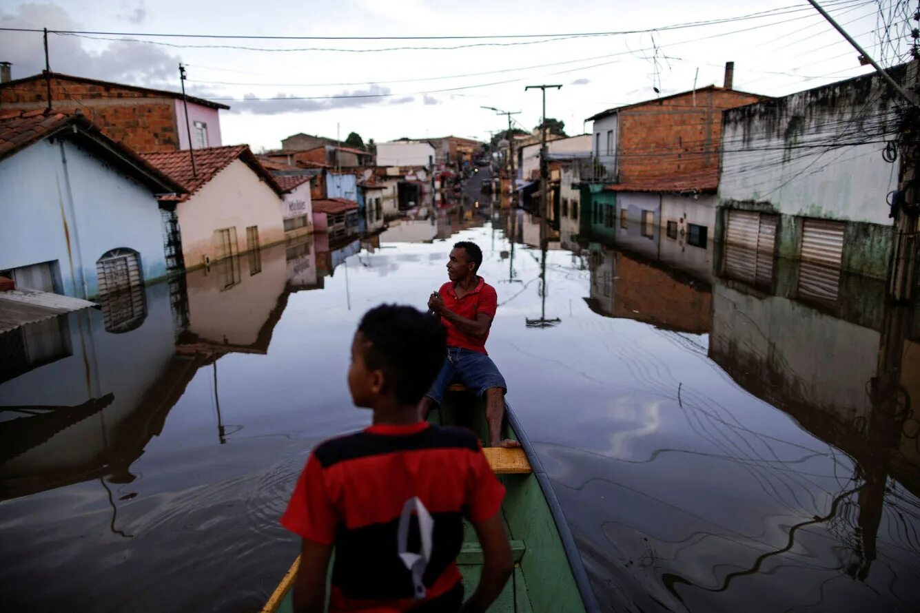 Города где наводнение. Наводнение. Наводнение в Панаме. Наводнение в Абиджане 2022. Наводнение в Бразилии 2023.