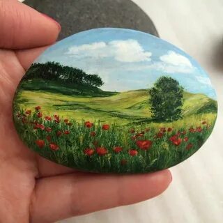 На камне не смотря на