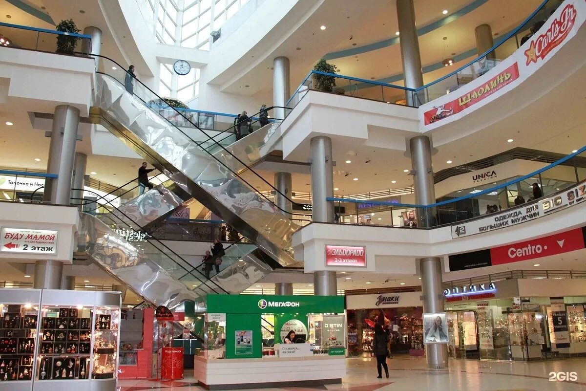 Типанова 21 рязань. Тц питер типанова 21. Тц "питер" 1-й этаж. Трк космос типанова спб. Тк питер , ул типанова , дом 21 тк питер.