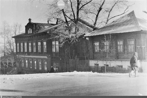 Володарского 33