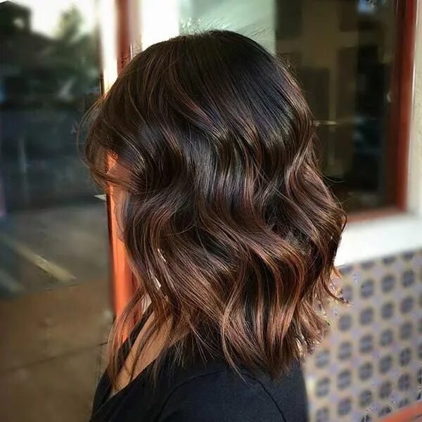Dark Chestnut Brown Hair With Chocolate Highlights #brownhair Brown hair balayag