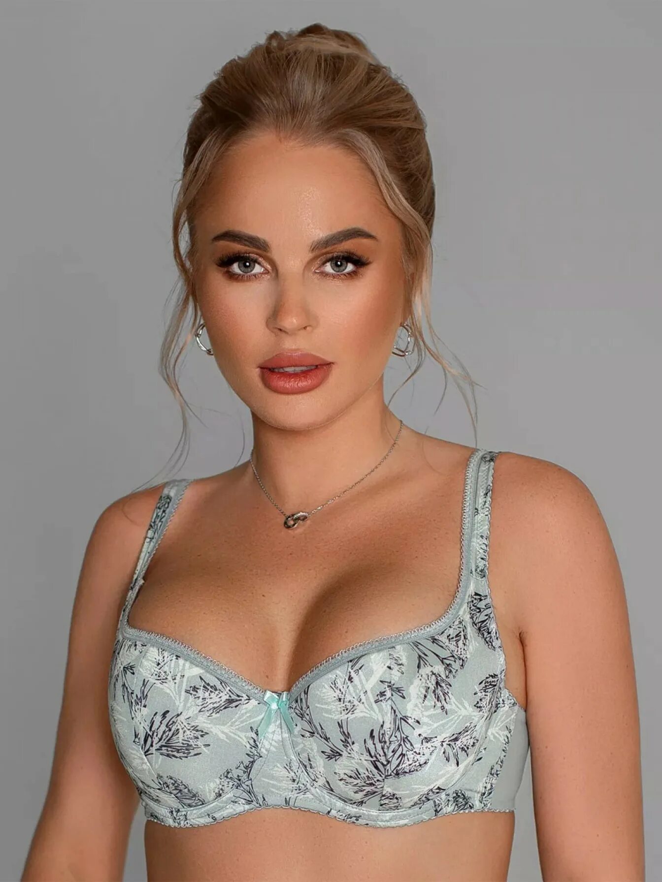 Бюстгальтер леди люкс. 692 бюстгальтер леди люкс. бюст lady lux (90, e, белый). бюстгальтер 692-0311 мятная серенада.