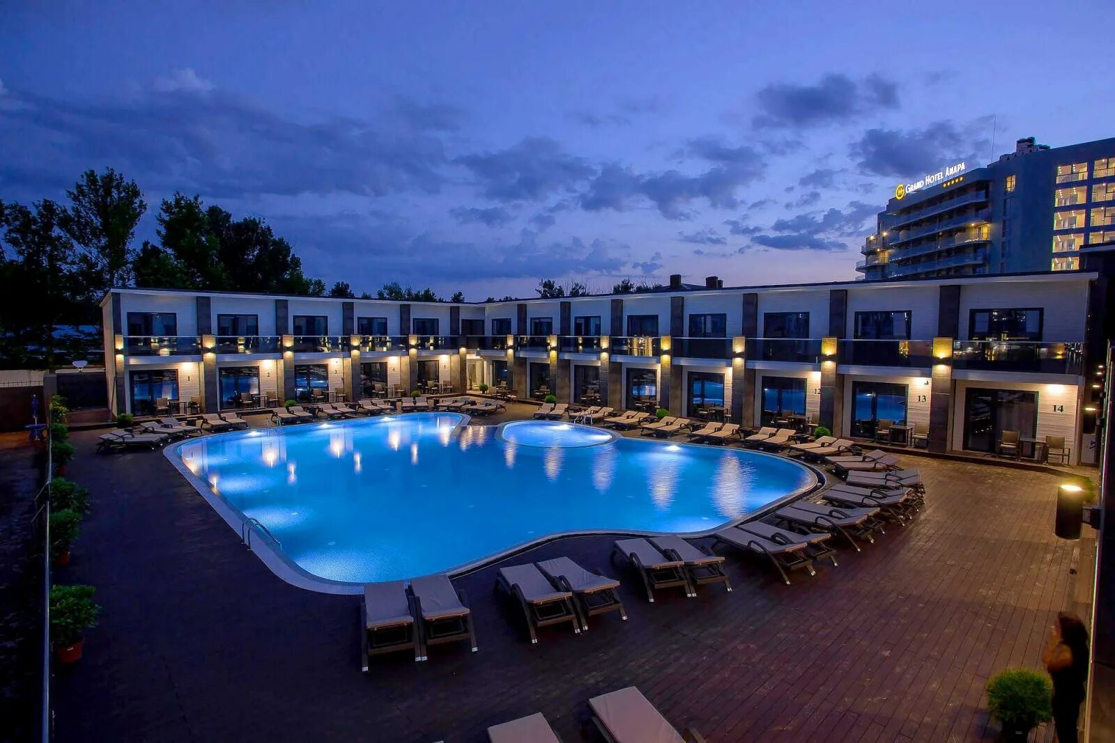 Гранд сапфир Анапа. Анапа отель Grand Sapphire Hotel. Grand Saphir Анапа. Grand Sapphire Hotel 4*. Grand village