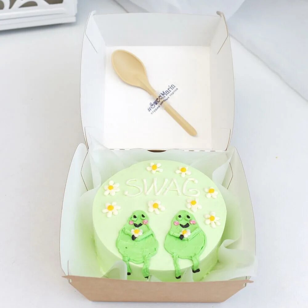 Бенто торт с ложкой. Бенто торт свечка. Мини торты бенто. Бенто торт малышу. Бенто торт свечка.