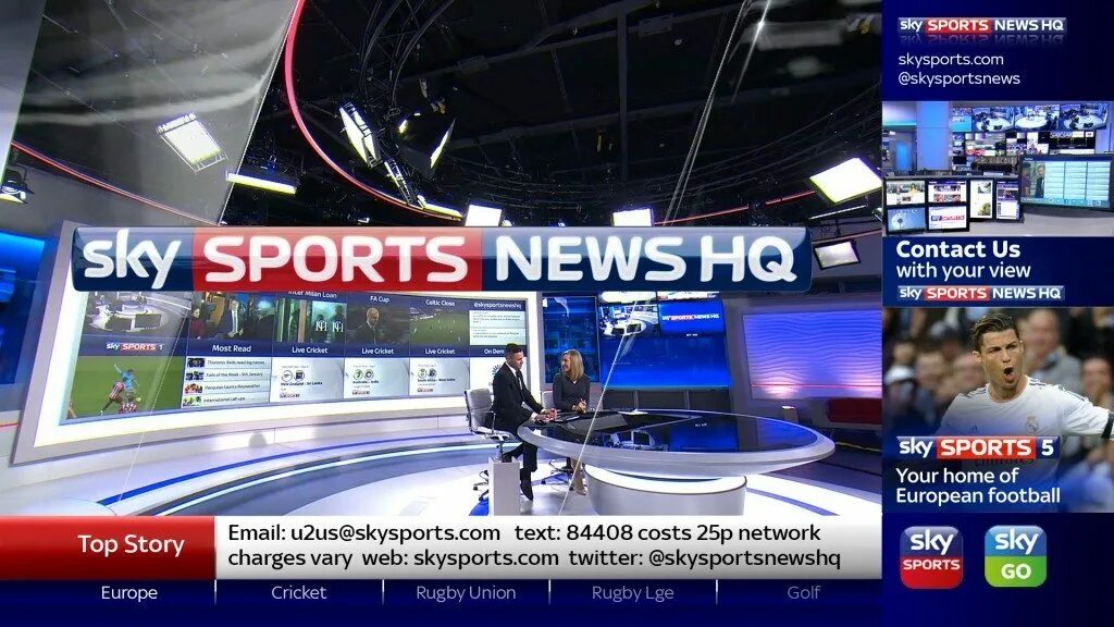 Sky sports live streaming. Студия Sky Sports. Телеканал Sky Sports News логотип. Скай спорт прямой эфир. Sky Sport 2024.