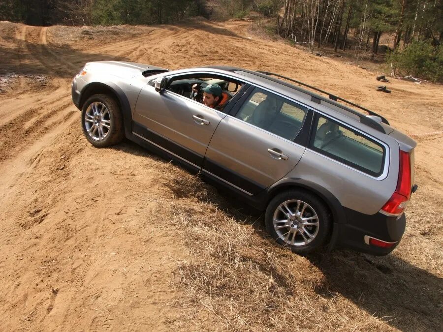 Вольво 70 хс купить. Вольво сх70. Volvo xc70 2017. Вольво хс70 Cross Country. Volvo универсал xc70.