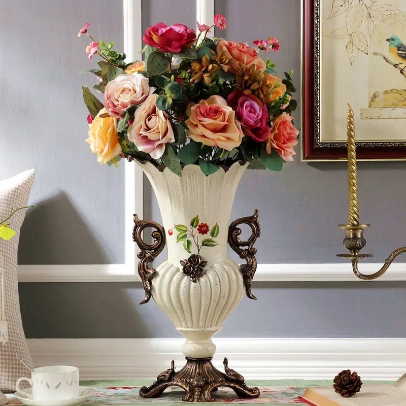 Искусственные цветы для интерьера купить. Вазы с цветами. Ваза с искусственными цветами в интерьере. Напольные вазы с цветами. Напольные вазы с искусственными цветами.