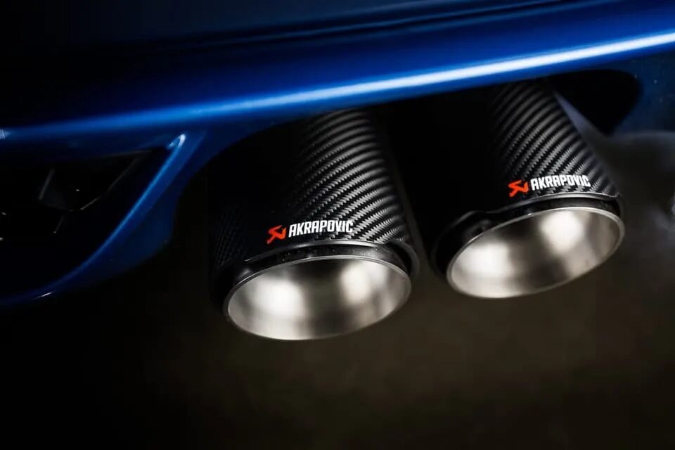 Akrapovic выхлоп BMW. Выхлопная насадка Акрапович. Насадки Акрапович е90. Выхлоп Акрапович х5. Акрапович м5