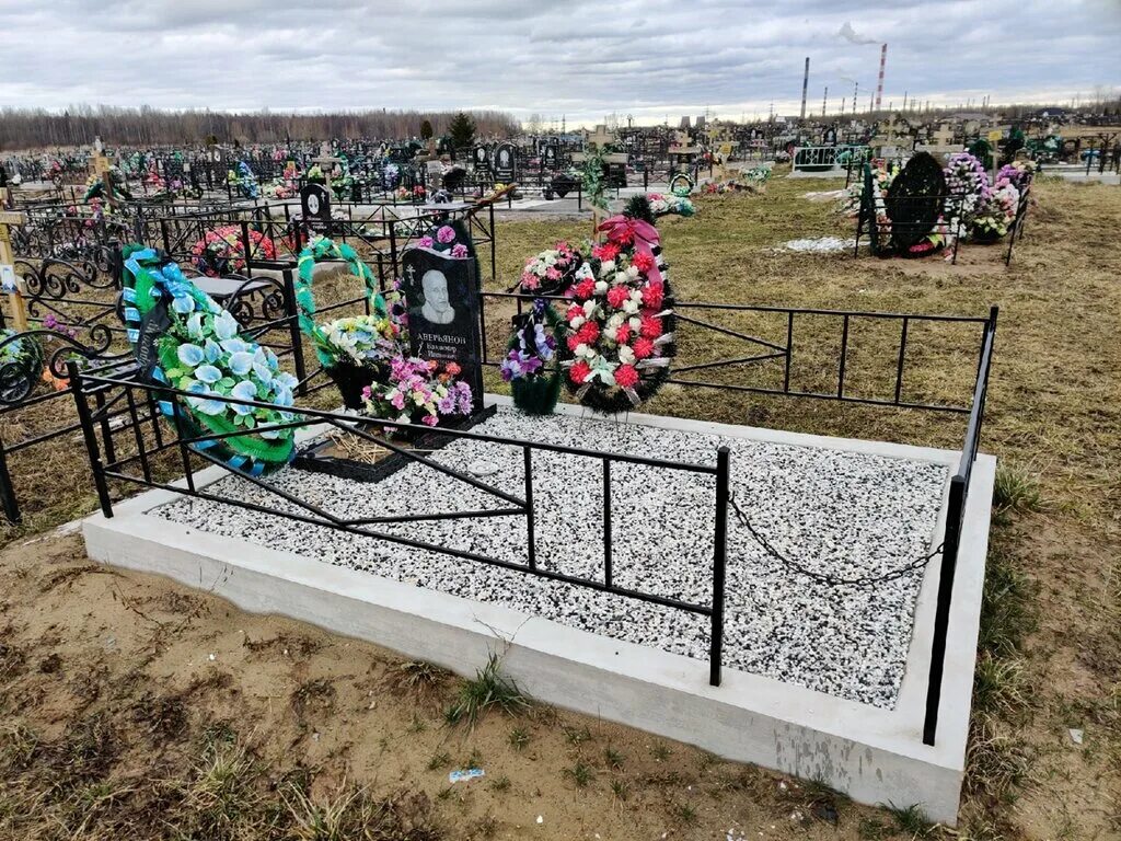 По благоустройству могил работа. Благоустройство захоронений ярославль. современное благоустройство могил. благоустройство захоронений брянск. благоустройство могил новокузнецк.