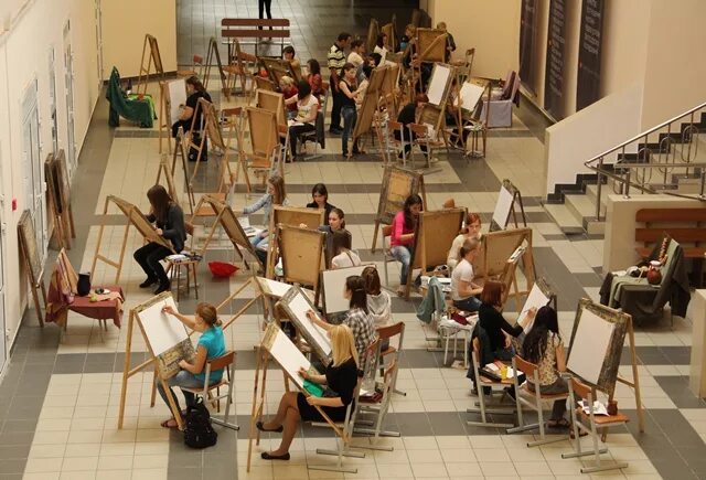 графический дизайнер факультет. институт искусств экзамены. институт искусств экзамены. экзамены в творческие вузы. танцевальный зал тгу томск.