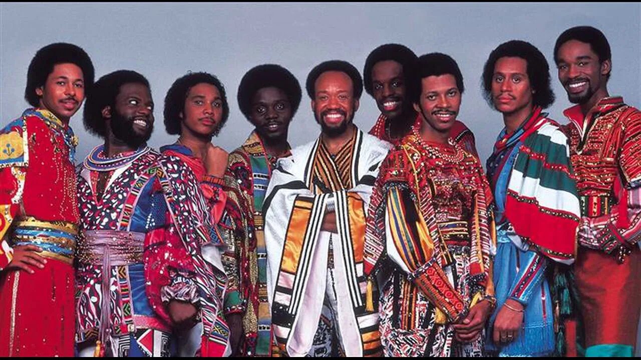 Fire boogie wonderland. Группа Earth, Wind & Fire. Шерри Скотт Earth Wind and Fire. Earth Wind and Fire 1969. Earth, Wind & Fire Earth, Wind & Fire.
