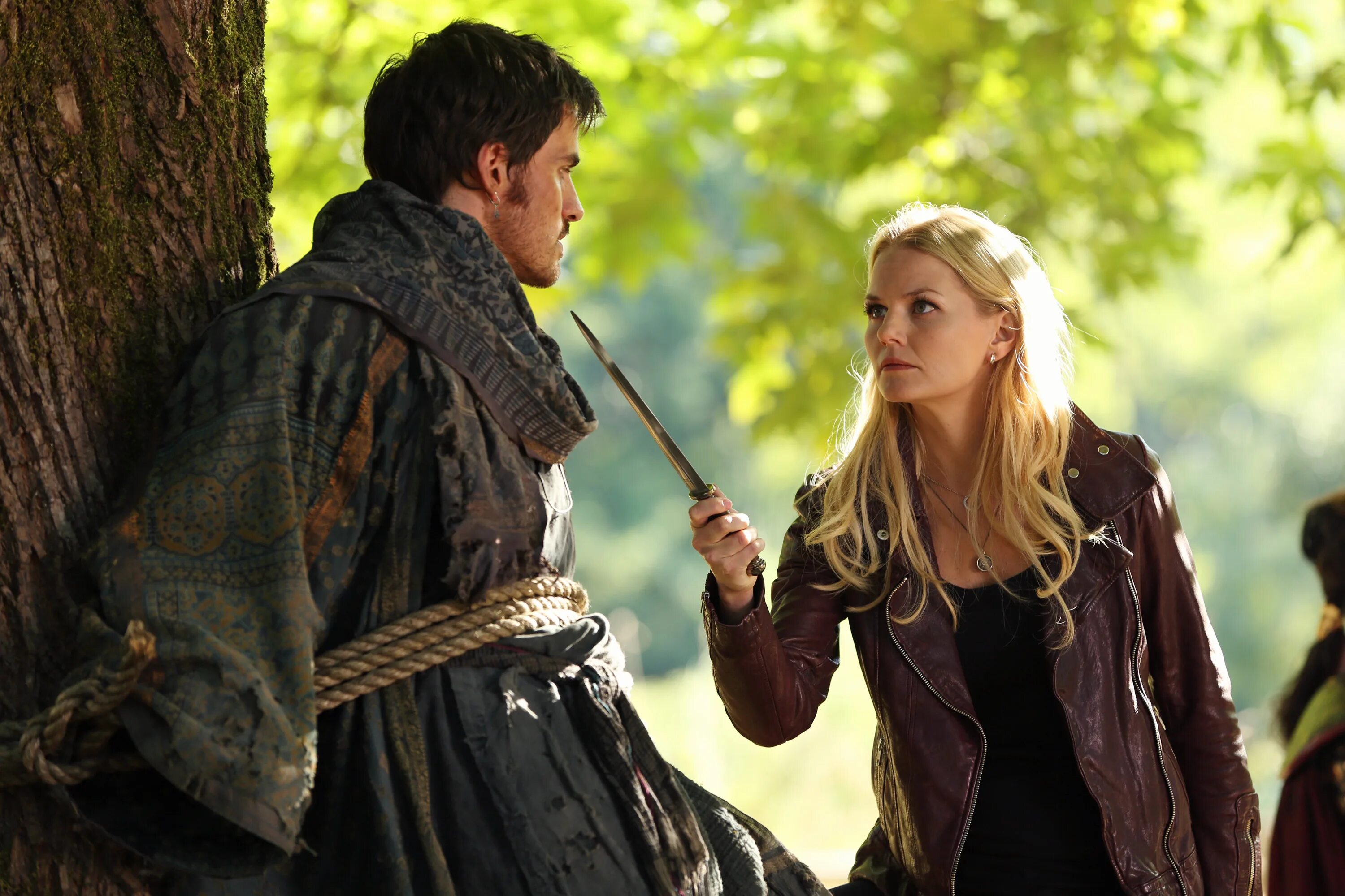 Once upon time 2. Once upon a time Emma and Hook.