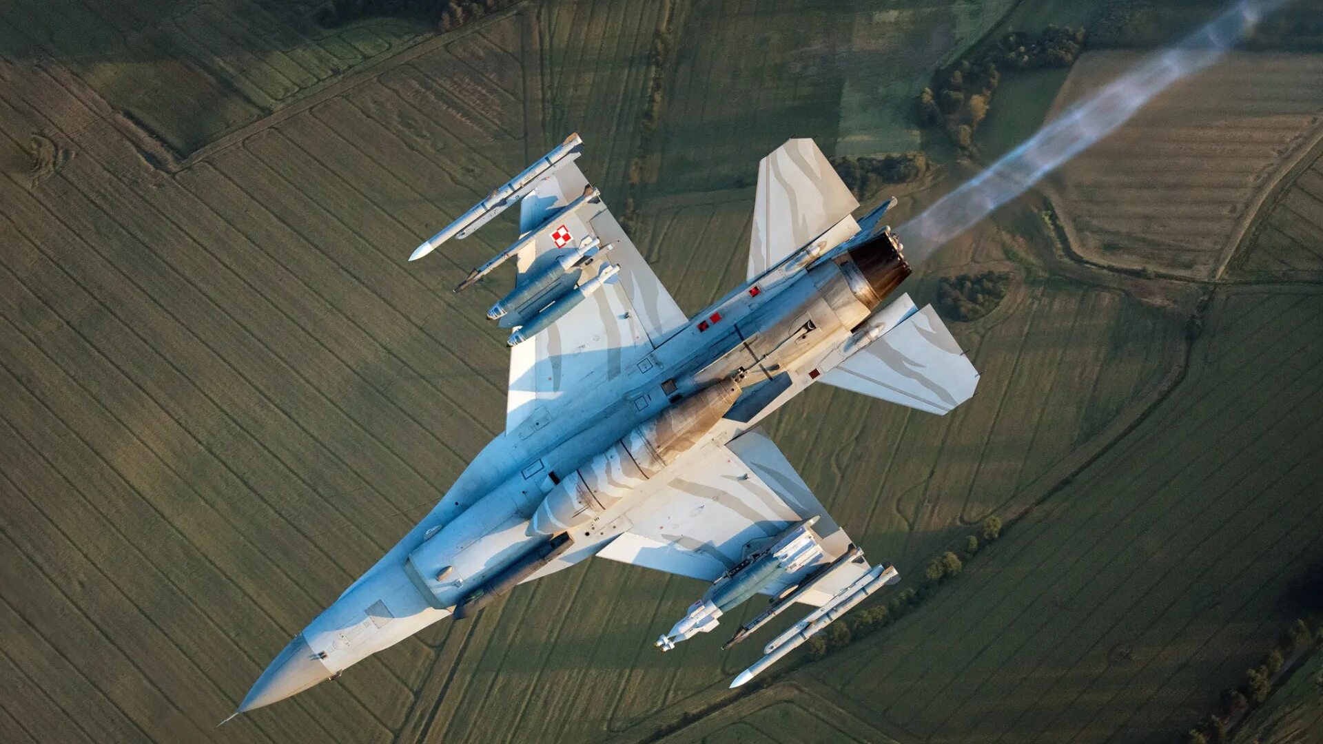 Подоляк заявил, что решение о передаче Украине истребителей F-16 уже принято: Но